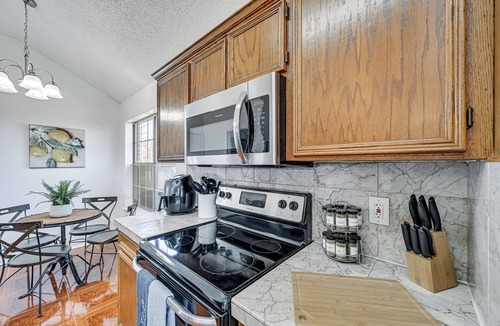 Killeen House | 10 Mi to Fort Hood: Family Home w/Backyard