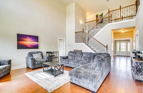 Gulfport House | 10 Mi to Gulfport Beaches: Family Home w/Patio