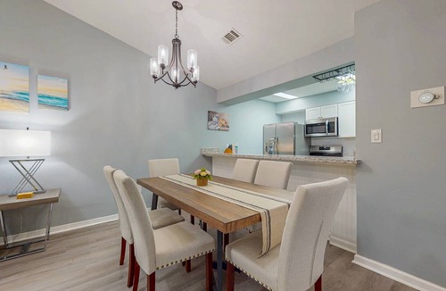 Navarre House | 100 m² Maisonette ∙ 2 bedrooms ∙ 6 guests