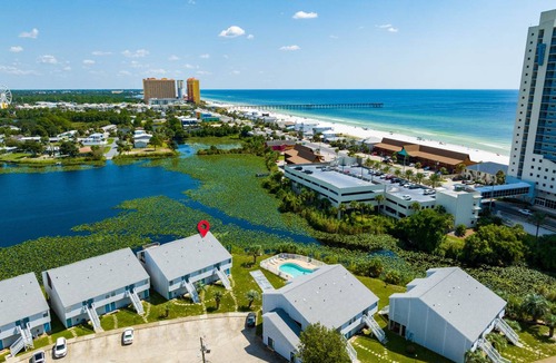 El Centro Beach Condo | 101 m² Condo ∙ 2 bedrooms ∙ 5 guests