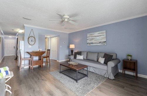 El Centro Beach Condo | 101 m² Condo ∙ 2 bedrooms ∙ 6 guests