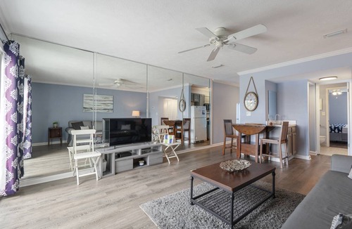 El Centro Beach Condo | 101 m² Condo ∙ 2 bedrooms ∙ 6 guests