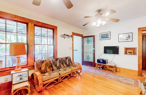 Indian Pass House | 102 m² House ∙ 3 bedrooms ∙ 8 guests