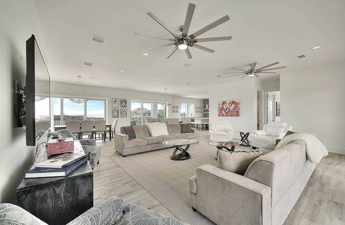 Dune Allen Beach House | 1048 m² House ∙ 18 bedrooms ∙ 56 guests