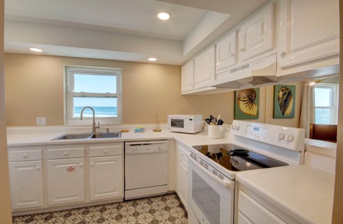 Harold Condo | 105 m² Condo ∙ 2 bedrooms ∙ 6 guests