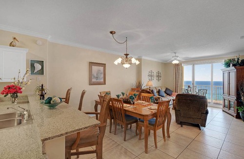 Long Beach House | 107 m² House ∙ 2 bedrooms ∙ 8 guests