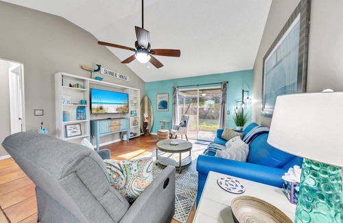 El Centro Beach House | 107 m² House ∙ 3 bedrooms ∙ 9 guests