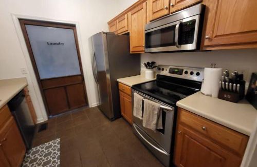 Guntersville House | 11. Spacious Lakeview home in Guntersville