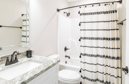 Florida Panhandle House | 11th Ave country Sage Cottage