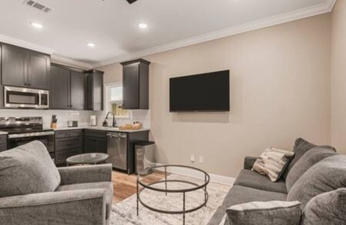 Ruston House | 123-baywood · Family Retreat | LA Tech + Sports