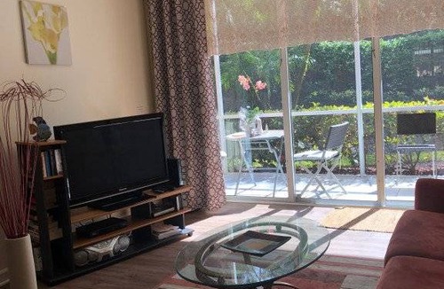 Naples Condo | 125 m² Condo ∙ 2 bedrooms ∙ 4 guests
