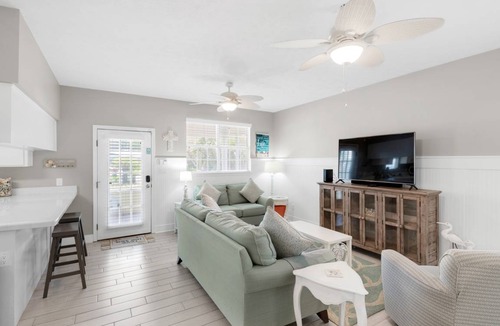 Kiska Beach House | 126 m² House ∙ 3 bedrooms ∙ 8 guests