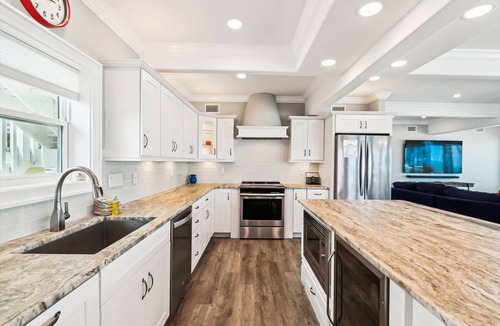 Holiday Isle Condo | 132 m² Condo ∙ 3 bedrooms ∙ 6 guests