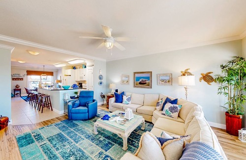Mexico Beach Condo | 132 m² Condo ∙ 3 bedrooms ∙ 6 guests