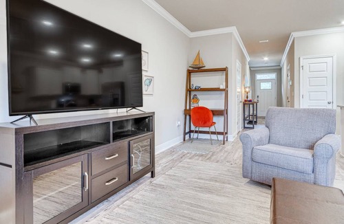 South Pensacola Apartment | 143 m² Apartment ∙ 3 bedrooms ∙ 6 guests