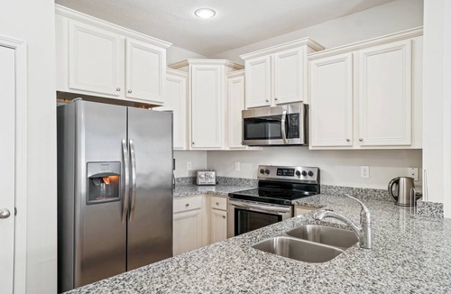 Thomas Drive House | 143 m² House ∙ 3 bedrooms ∙ 7 guests