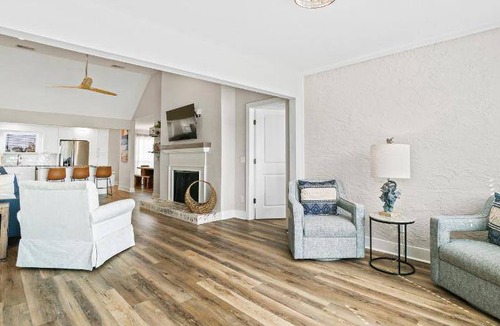 Upper Grand Lagoon Apartment | 145 m² Apartment ∙ 2 bedrooms ∙ 8 guests