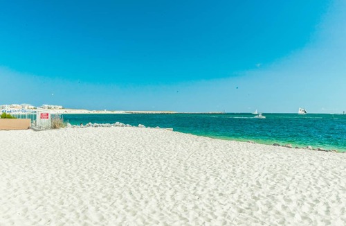 Holiday Isle Condo | 147 m² Condo ∙ 2 bedrooms ∙ 6 guests