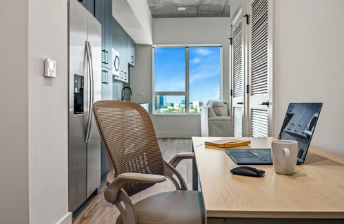 Channel District Apartment | 14th Floor SkySuite Studio | DT Views | Pool & Gym