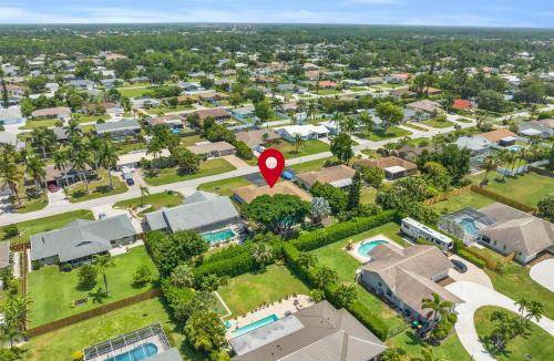 Willoughby Acres House | 153 m² House ∙ 4 bedrooms ∙ 10 guests