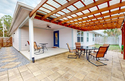 Navarre House | 171 m² House ∙ 4 bedrooms ∙ 8 guests