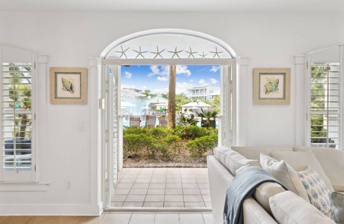 Seacrest Beach Condo | 177 m² Condo ∙ 3 bedrooms ∙ 10 guests