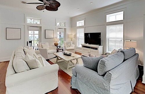 Watercolor House | 181 m² House ∙ 3 bedrooms ∙ 9 guests