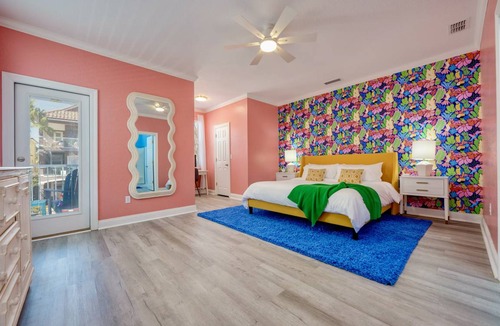 Villages of Crystal Beach House | 182 m² House ∙ 4 bedrooms ∙ 12 guests