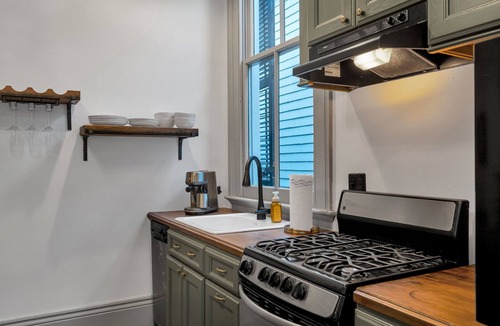 Lower Garden District House | 1890's Victorian Gem - One Block from Magazine St
