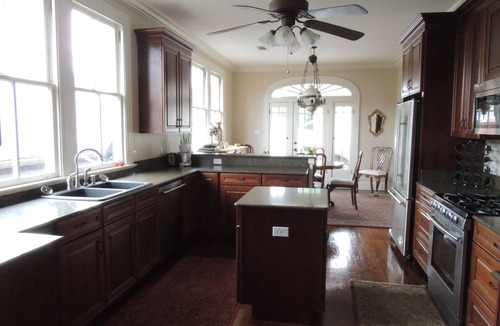 Algiers Point House | 1929 Beautifully Renovated Home 4 Blocks From Ferry to French Quarter