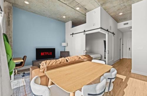 Channel District Apartment | 1BR Channelside | Free Amenities + Prime Location