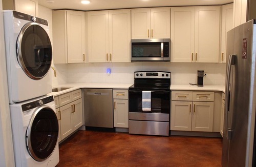 Starkville Condo | 1BR Condo Close to MSU — Perfect for Game Weekends