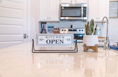 Port St. Joe House | 1min walk to Pool/5min walk to BEACH/LG PATIO/Bikes & GOLFCART Included