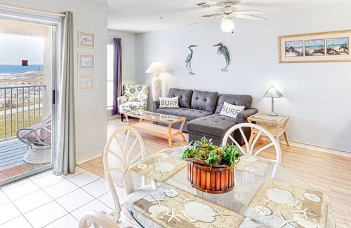 Navarre Beach Condo | 1st Floor Cozy Tropical Condo W/Bay Views Pool & Grills