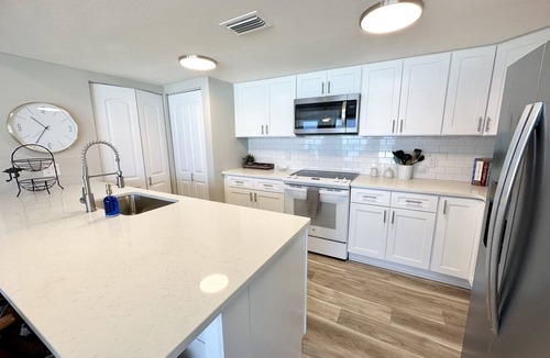 Miramar Beach Condo | 1st Floor Seachase! Free Beach Chair Service! Newly Remodeled! Summer & Fall Specials:-)