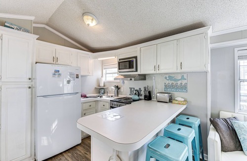 Miramar Beach Cottage | 2.5 Blocks to Beach! Miramar Tropical Cabana'