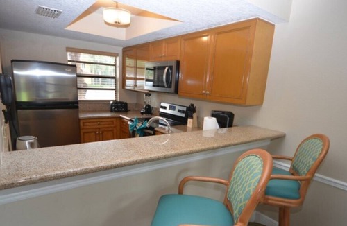 Kissimmee House | 2-Bed Townhome at Fantasy World Resort w/LAZY RIVER!