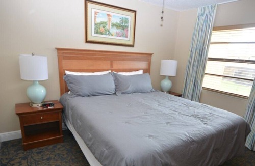 Kissimmee House | 2-Bed Townhome at Fantasy World Resort w/LAZY RIVER!