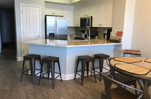 Miramar Beach Condo | 2 Bedroom/2 Bathroom with Bunk Room; Beach Service - New Rates!