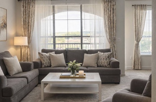 Braeswood Place Apartment | 2-bedroom apartment in welcoming Houston with AC and fitness room