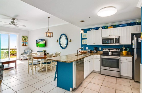 Miramar Beach Condo | 2 Bedroom + Bunkroom- Gulf Front Beach Retreat- Awesome Views-Beach Service