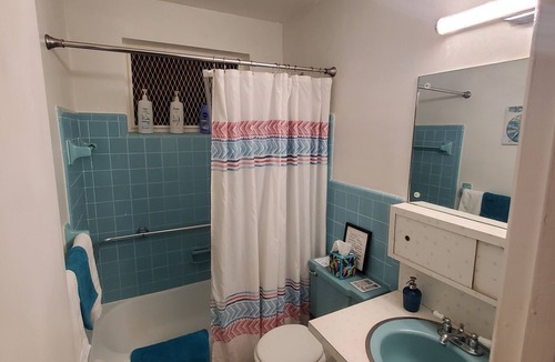 North Lauderdale House | 2 Bedroom home near FLL airport and shopping malls