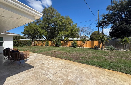 Disston Heights House | 2-bedroom house in tranquil St. Petersburg with cool AC in a non floodzone