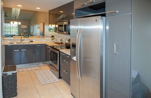 Fiddlers Green Nature Trail Condo | 2-bedroom Lakeview condo in peaceful Rotonda West,Fl. Approx. 7 miles to beach.