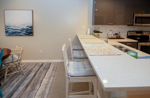 Fiddlers Green Nature Trail Condo | 2-bedroom Lakeview condo in peaceful Rotonda West,Fl. Approx. 7 miles to beach.