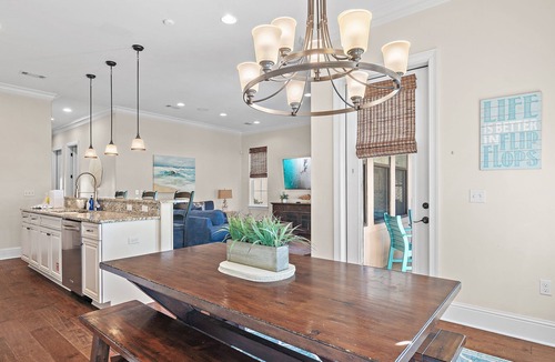 Villa Lago House | 2 Golf Carts Included Golf Front Sandestin Home Mins to Baytowne Wharf