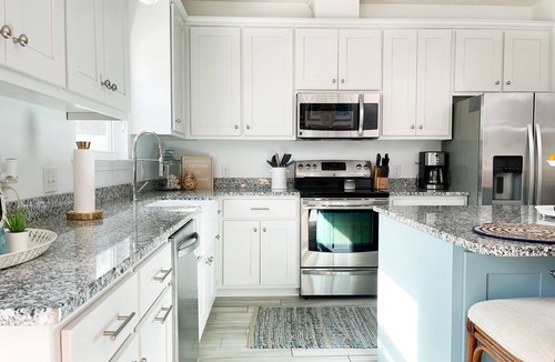 Bid-a-wee Beach House | 2 MASTER SUITES- 4BR/3.5 Bath, Private Access Beach, Perfect for 2 Families!