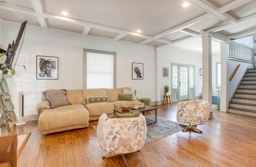 Birmingham House | 2 Mi to Dtwn: Stylish Urban Retreat in Birmingham