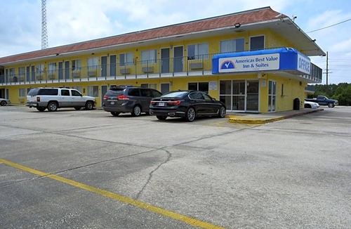 Groves Hotel | 2-Star Hotel ∙ Americas Best Value Inn and Suites Groves
