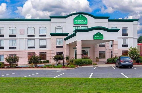 West Monroe Hotel | 2-Star Hotel ∙ Wingate by Wyndham West Monroe